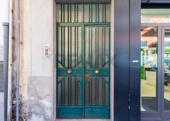 Edificio all\'aperto - Casa indipendente Via Nikolaj Lenin
 
112, Misterbianco - foto 3