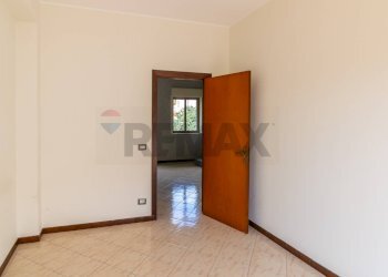 Stanza vuota - Quadrilocale Via Finocchiari
 
178, Aci Catena - foto 4