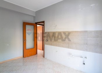 Stanza vuota - Quadrilocale Via Finocchiari
 
178, Aci Catena - foto 16