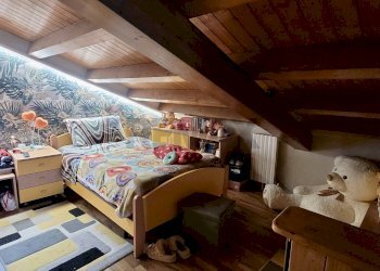 Camera / camera da letto - Villa Strada Comunale 90 Curcio Staglio
 
395, Enna - photo 12