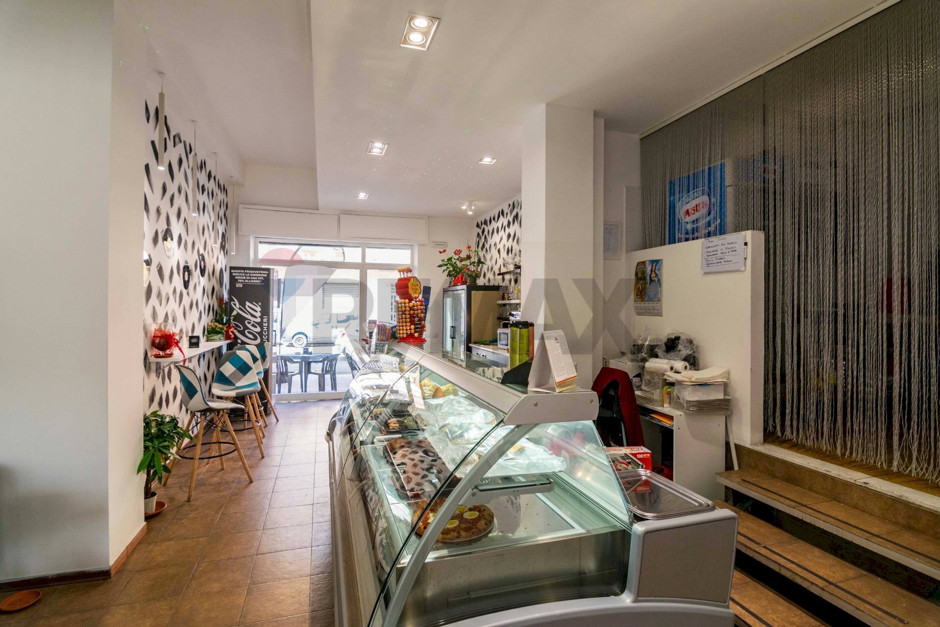 Cucina - Cafeteria - Cold Bar Via della Regione
 
332, San Giovanni la Punta - photo 2