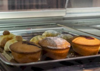 Dettagli - Cafeteria - Cold Bar Via della Regione
 
332, San Giovanni la Punta - photo 12