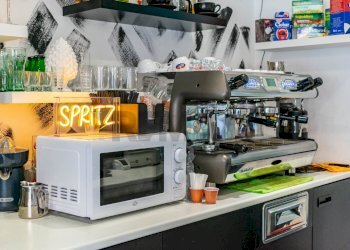 Dettagli - Cafeteria - Cold Bar Via della Regione
 
332, San Giovanni la Punta - photo 21