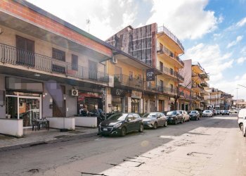 Edificio all\'aperto - Cafeteria - Cold Bar Via della Regione
 
332, San Giovanni la Punta - photo 30