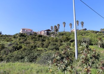 Vista delle montagne - Agricultural land Via Piedimonte
 
12, Mascali - photo 5