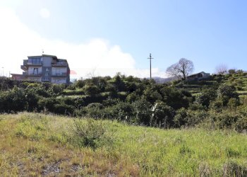 Vista delle montagne - Agricultural land Via Piedimonte
 
12, Mascali - photo 9