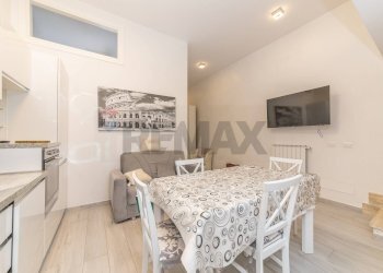 Sala da pranzo - Villa a Schiera Via Geraci Siculo
 
13, Roma - foto 27