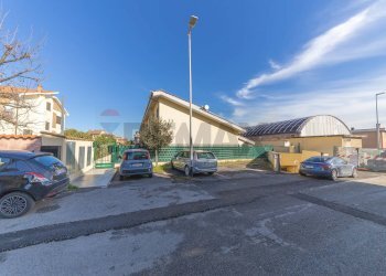 Edificio all\'aperto - Villa a Schiera Via Geraci Siculo
 
13, Roma - foto 41