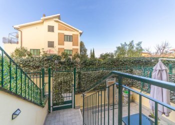 Balcone - Villa a Schiera Via Geraci Siculo
 
13, Roma - foto 45