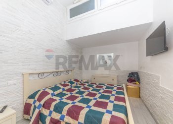 Camera / camera da letto - Villa a Schiera Via Geraci Siculo
 
13, Roma - foto 64