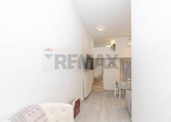 Hall / corridoio - Villa a Schiera Via Geraci Siculo
 
13, Roma - foto 68