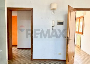 Hall / corridoio - Apartment Via Natale Tamburini
 
26, Lamporecchio - photo 12