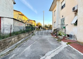 Edificio all\'aperto - Apartment Via Natale Tamburini
 
26, Lamporecchio - photo 28