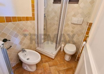 Bagno - Semi-detached house Via Camporbiano
 
1, Gambassi Terme - photo 24