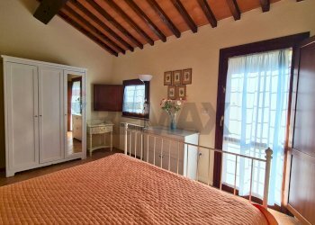Camera / camera da letto - Semi-detached house Via Camporbiano
 
1, Gambassi Terme - photo 29