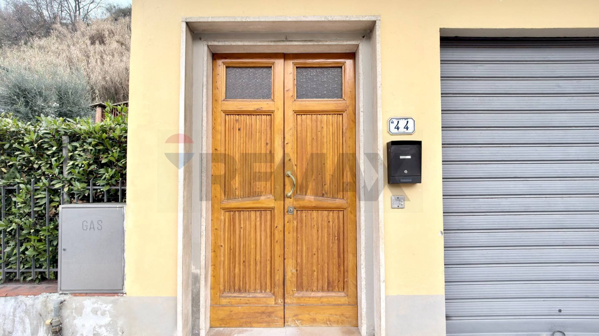 Edificio all\'aperto - Casa indipendente Via Corrado Corti
 
44, Capraia e Limite - foto 2