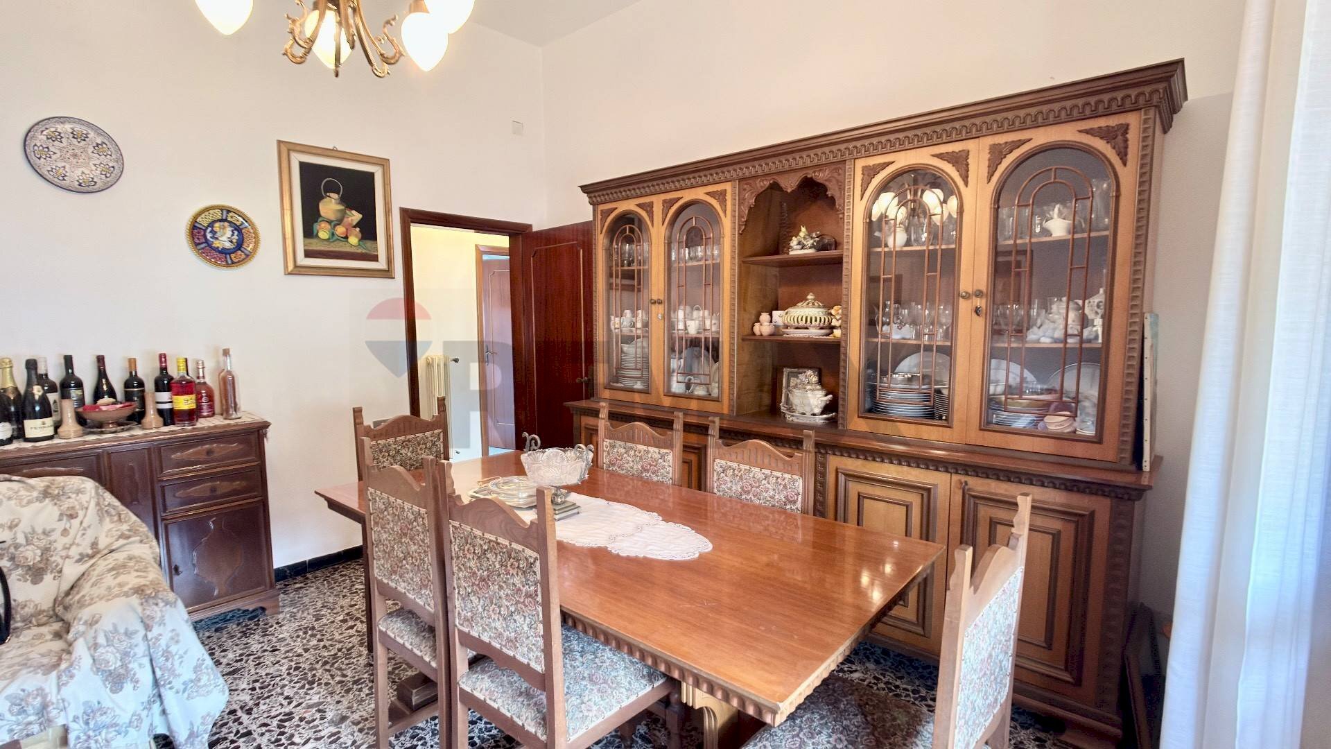 Sala da pranzo - Casa indipendente Via Corrado Corti
 
44, Capraia e Limite - foto 1
