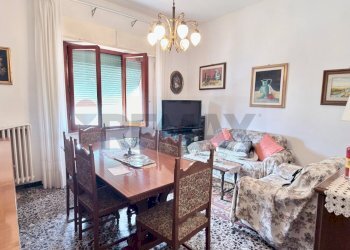 Sala da pranzo - Independent house Via Corrado Corti
 
44, Capraia e Limite - photo 12