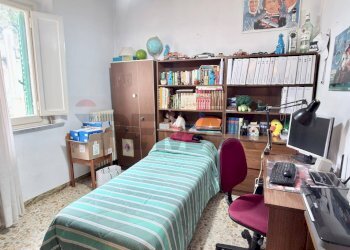 Camera / camera da letto - Independent house Via Corrado Corti
 
44, Capraia e Limite - photo 36