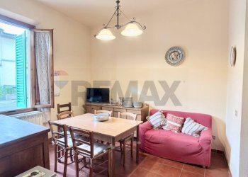 Sala da pranzo - Independent house Via Corrado Corti
 
44, Capraia e Limite - photo 45