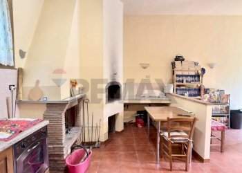 Cucina - Independent house Via Corrado Corti
 
44, Capraia e Limite - photo 48