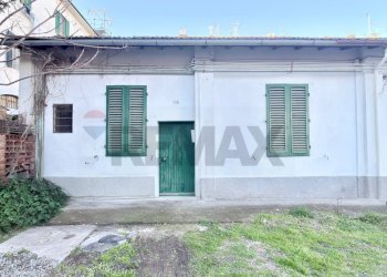 Casa all\'aperto - Semi-detached house Via Tripoli
 
59, Empoli - photo 1