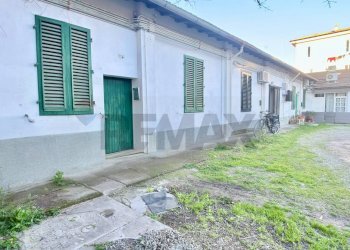 Casa all\'aperto - Semi-detached house Via Tripoli
 
59, Empoli - photo 2