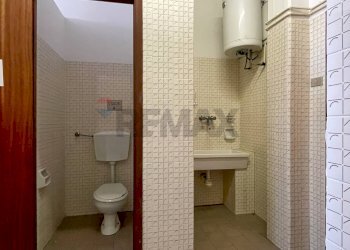 bagni - Capannone Cerreto Guidi - foto 24