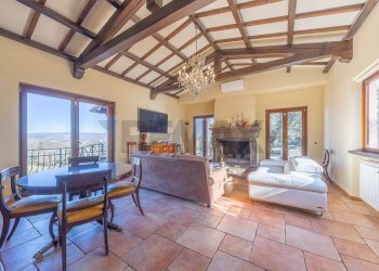 Sala da pranzo - Villa Via Monte Topino
 
40, Sutri - foto 3