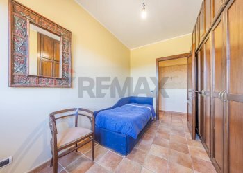 Camera / camera da letto - Villa Via Monte Topino
 
40, Sutri - foto 15