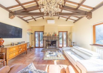 Soggiorno - Villa Via Monte Topino
 
40, Sutri - foto 30