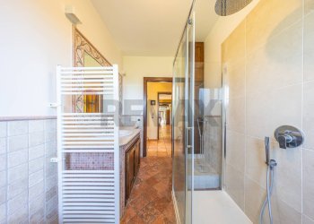 Bagno - Villa Via Monte Topino
 
40, Sutri - foto 58