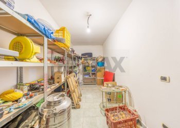 Dispensa di stoccaggio - Villa Via Monte Topino
 
40, Sutri - foto 67