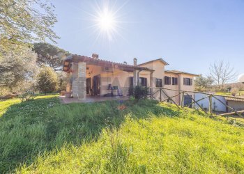 Casa all\'aperto - Villa Via Monte Topino
 
40, Sutri - foto 110