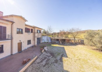 Casa all\'aperto - Villa Via Monte Topino
 
40, Sutri - foto 113