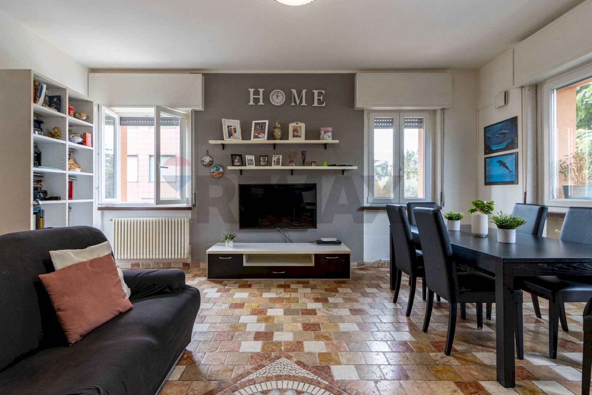 Sala da pranzo - Trilocale Via Tommaso Grossi
 
4, Erba - foto 3