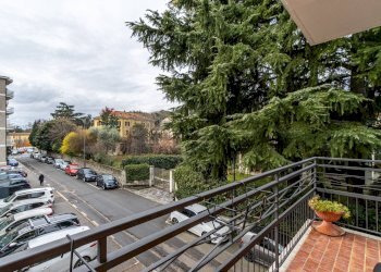 Balcone - Trilocale Via Tommaso Grossi
 
4, Erba - foto 13