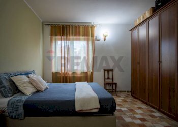 Camera / camera da letto - Trilocale Via Tommaso Grossi
 
4, Erba - foto 18