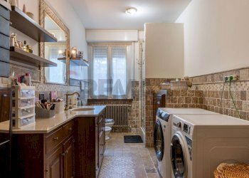 Bagno - Trilocale Via Tommaso Grossi
 
4, Erba - foto 19