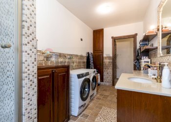 Bagno - Trilocale Via Tommaso Grossi
 
4, Erba - foto 22