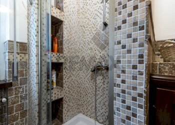 Bagno - Trilocale Via Tommaso Grossi
 
4, Erba - foto 23