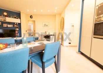 Sala da pranzo - Bilocale Via Luigi De Andreis
 
13, Milano - foto 6