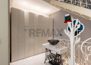 Sala da pranzo - Appartamento Via Padova
 
30, Catania - foto 11