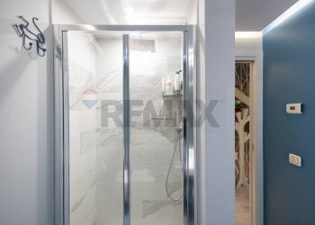 Bagno - Appartamento Via Padova
 
30, Catania - foto 13