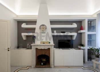 Soggiorno - Appartamento Via Padova
 
30, Catania - foto 45