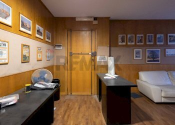 Soggiorno - Ufficio Corso Martiri Della Liberta'
 
14, Catania - foto 8