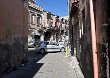 Edificio all\'aperto - Casa indipendente via mongiovi'
 
5, Catania - foto 2