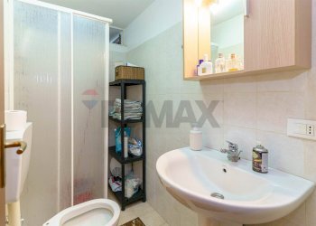 Bagno - Trilocale via Verona
 
62, Catania - foto 11