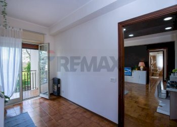 Stanza vuota - Quadrilocale via giuseppe garibaldi
 
33, San Giovanni la Punta - foto 14