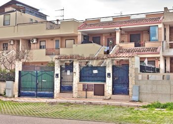Edificio all\'aperto - Casa indipendente Manfredonia - foto 36
